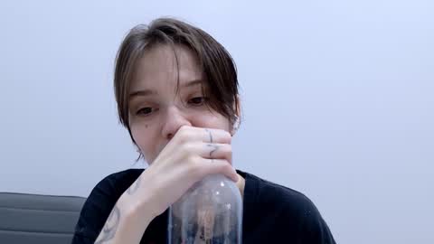 Ray-Ray online show from March 8, 2:04 am