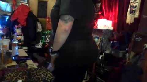 reallyredrum69th online show from December 3, 2:36 am