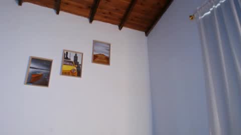 Becca Johnsoon online show from February 21, 9:48 pm