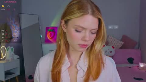 red__candy online show from September 27, 12:12 pm