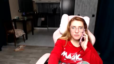 Regina online show from October 25, 3:58 am