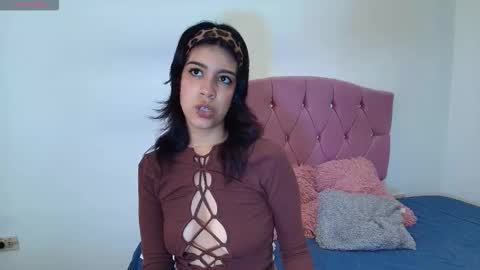 renata_velvet online show from March 26, 12:07 pm