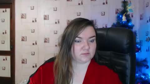 renataoia online show from January 1, 4:50 pm