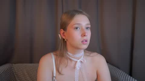 revamcallister online show from July 21, 10:49 am