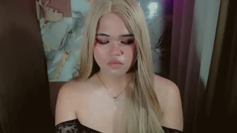        - mamerta online show from June 17, 8:04 am