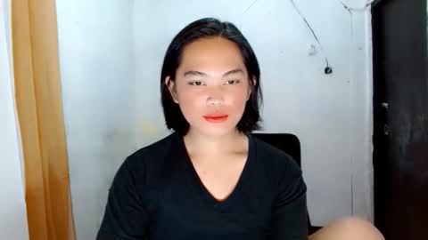 ricamae online show from March 8, 8:35 pm