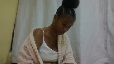 richella34 online show from July 3, 9:10 pm