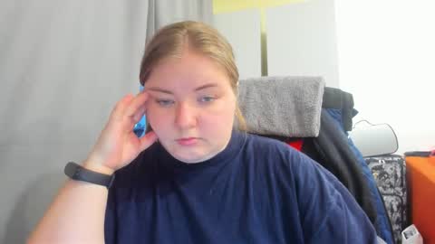 rina16 online show from November 11, 6:09 am