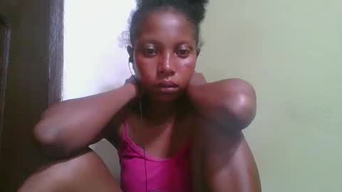 rinah654271 online show from January 31, 7:11 pm