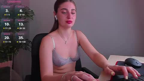 Rina online show from April 10, 10:49 pm