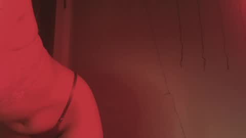 Nicole online show from April 18, 7:07 pm