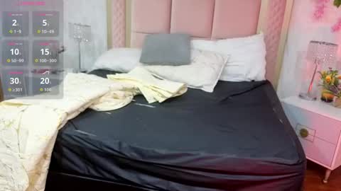 robin D online show from October 22, 11:59 am