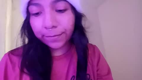 Robin online show from December 14, 6:14 pm