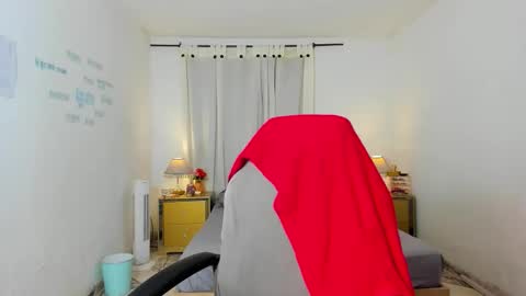 Is A Belle online show from February 7, 1:20 am