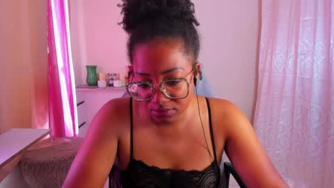 Is A Belle online show from May 7, 12:53 pm