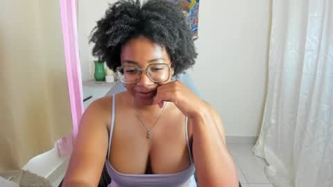 Is A Belle online show from May 19, 8:16 pm