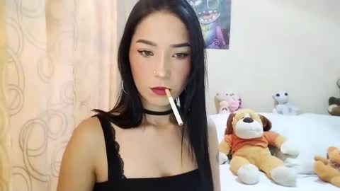 andrea online show from December 5, 8:00 pm