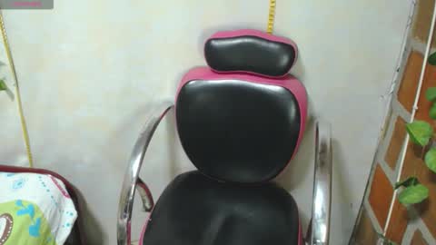 roos_veyker online show from December 22, 9:29 pm