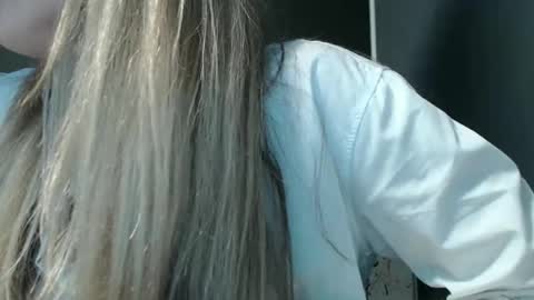 Rosalina online show from June 2, 1:12 pm
