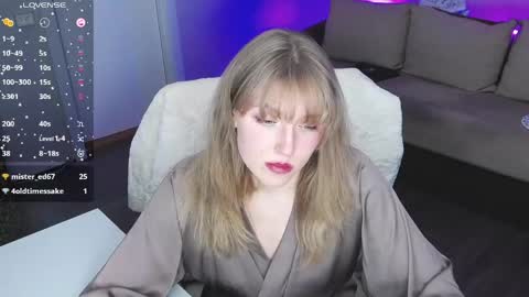 Rose but u can call me princess online show from May 31, 8:32 pm