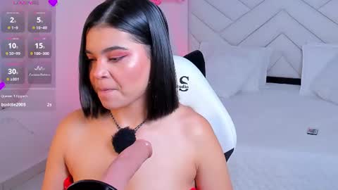 rose_jener06 online show from July 11, 12:21 am