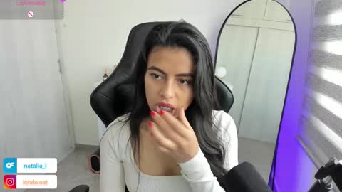 Nat online show from January 17, 3:08 pm