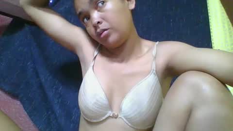 rosia685234 online show from March 3, 7:58 am