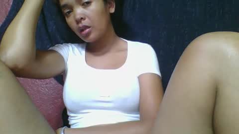 rosia685234 online show from March 13, 11:55 am