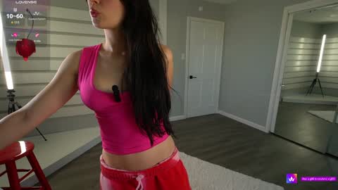 Rosie Bones online show from March 4, 10:16 pm