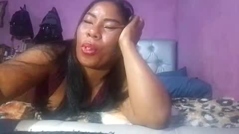 Snapshot of rosmerynava chatting on January 7, 1:38 am rosmerynavarro online show from January 7, 1:38 am