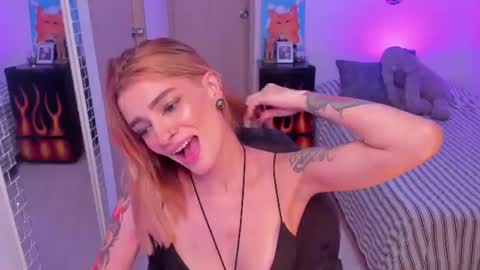 rot_wallace online show from June 13, 7:11 pm