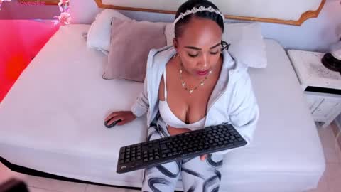 rouses_malih online show from June 6, 6:47 pm