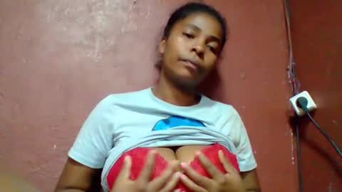 rovaelyah online show from April 11, 7:45 am