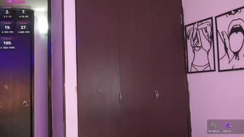 Roxxx Thee Stallion online show from April 2, 3:37 am