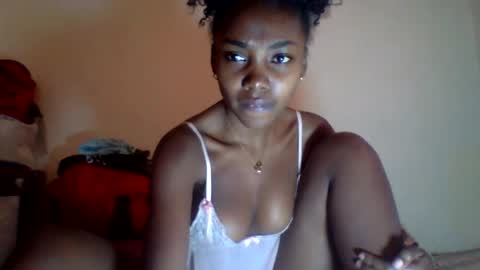 Roxilita online show from July 1, 9:31 am