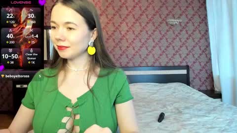 Snapshot of roxxana_xxxx chatting on February 11, 12:25 pm roxxana_xxxx online show from February 11, 12:25 pm