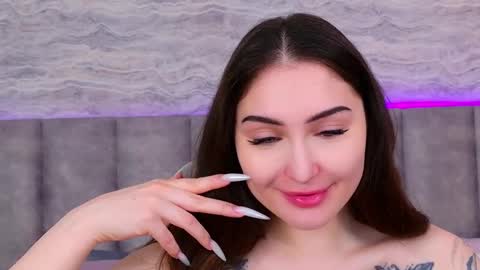 Roxy online show from March 4, 5:00 am