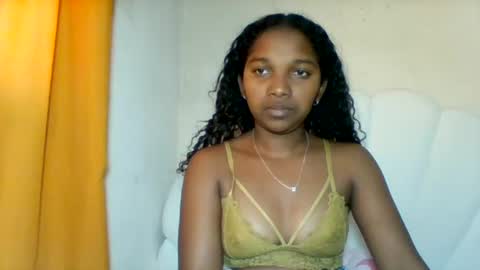 rubisria online show from July 3, 9:48 am