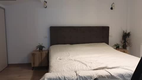 Ruby online show from September 18, 1:04 am