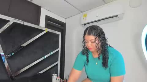 rubyxht online show from November 25, 12:40 pm