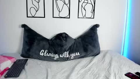 I am  Ruby online show from December 13, 7:53 pm