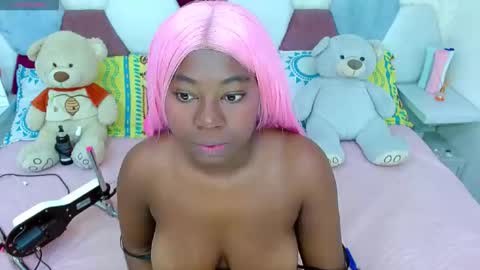 sabriana_smith1 online show from April 14, 3:28 am