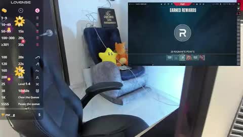 Angie  online show from February 6, 4:21 pm