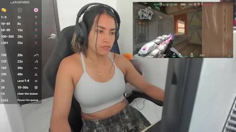 Angie  online show from May 9, 8:22 pm