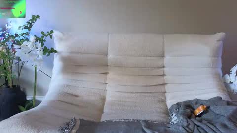 sabrina online show from September 18, 5:33 pm