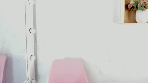 Snapshot of sabrinahims_ chatting on September 27, 10:17 pm mariana online show from September 27, 10:17 pm