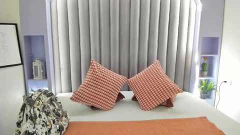 S A B R I N A  online show from December 18, 11:37 am