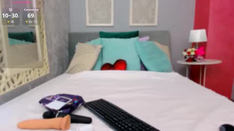 Sabrina online show from March 17, 7:01 am