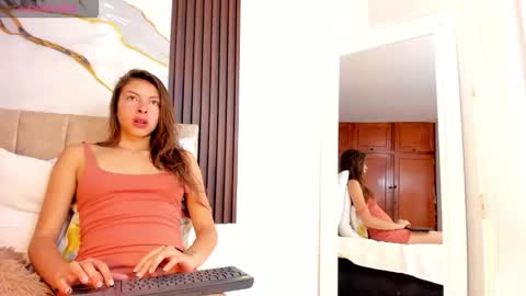 scarlet fox75 online show from May 28, 6:28 pm