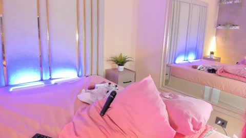 Mara online show from February 23, 4:44 am